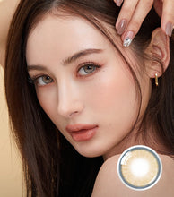 Cargar imagen en el visor de la galería, OLENS Nella Ash Beige Monthly (Prescription 0.00~-8.00, 1 Pair)