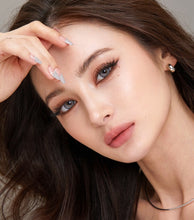 Cargar imagen en el visor de la galería, OLENS Nella Ash Gray Monthly (Prescription 0.00~-8.00, 1 Pair)