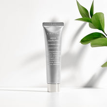 Lade das Bild in den Galerie-Viewer, S.NATURE Aqua Squalane Moisturizing Cream 60 ml
