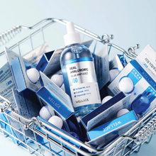 Charger l&#39;image dans la galerie, WELLAGE Real Hyaluronic Blue Ampoule 100 Refill set (60ml+60ml)
